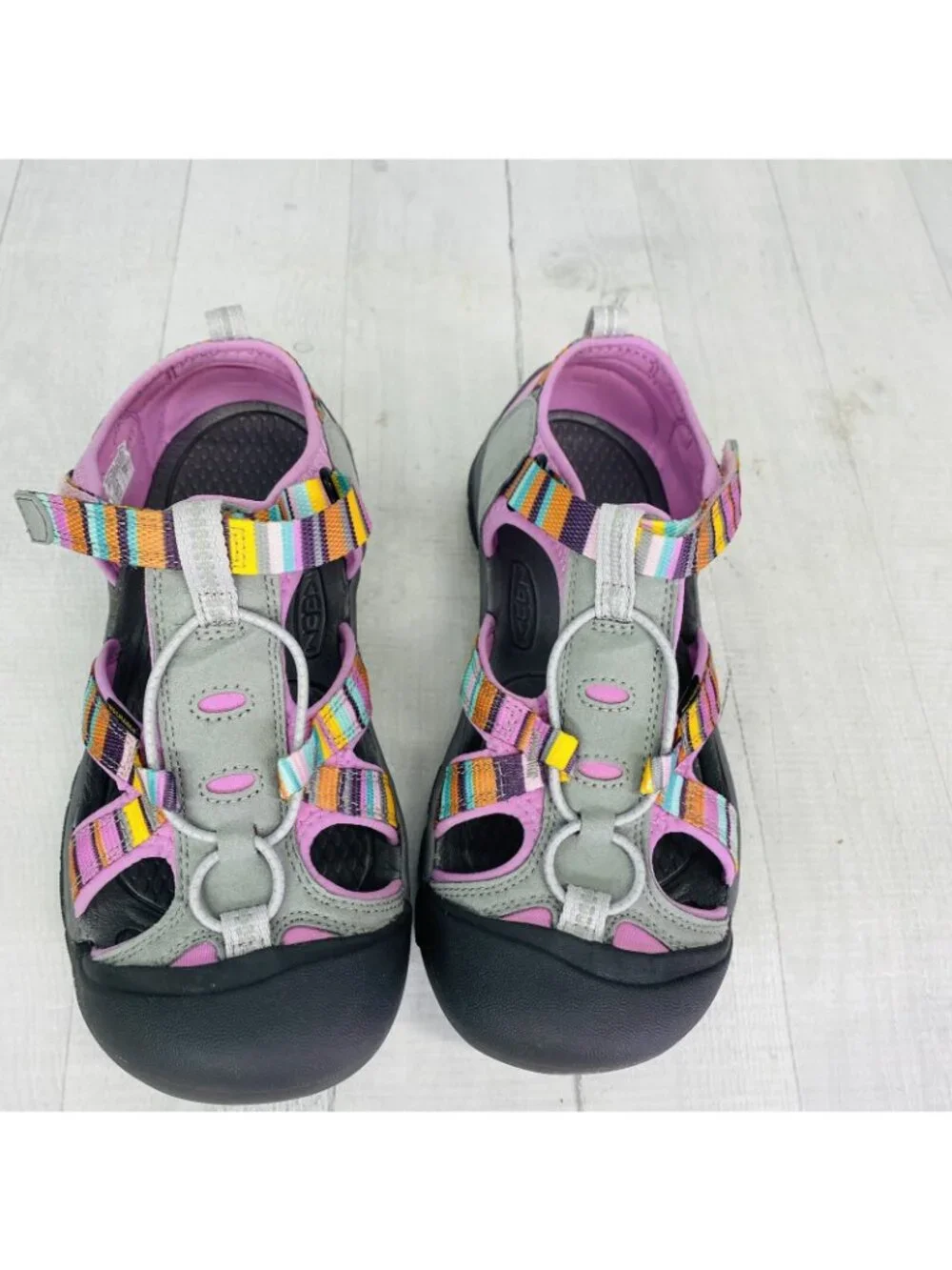 Keen Women VENICE Stripe Pink Gray Waterproof Closed Toe Sport Sandals Sz 6 NEW